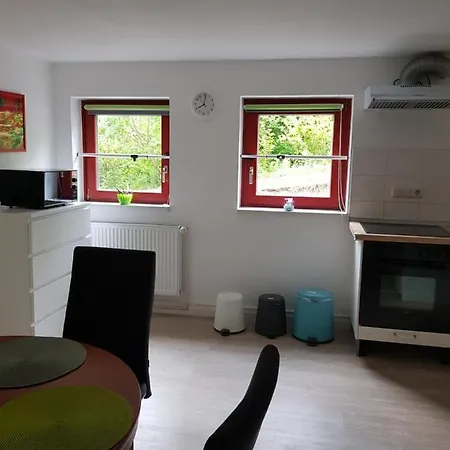 Apartment Charmante Einliegerwohnung *